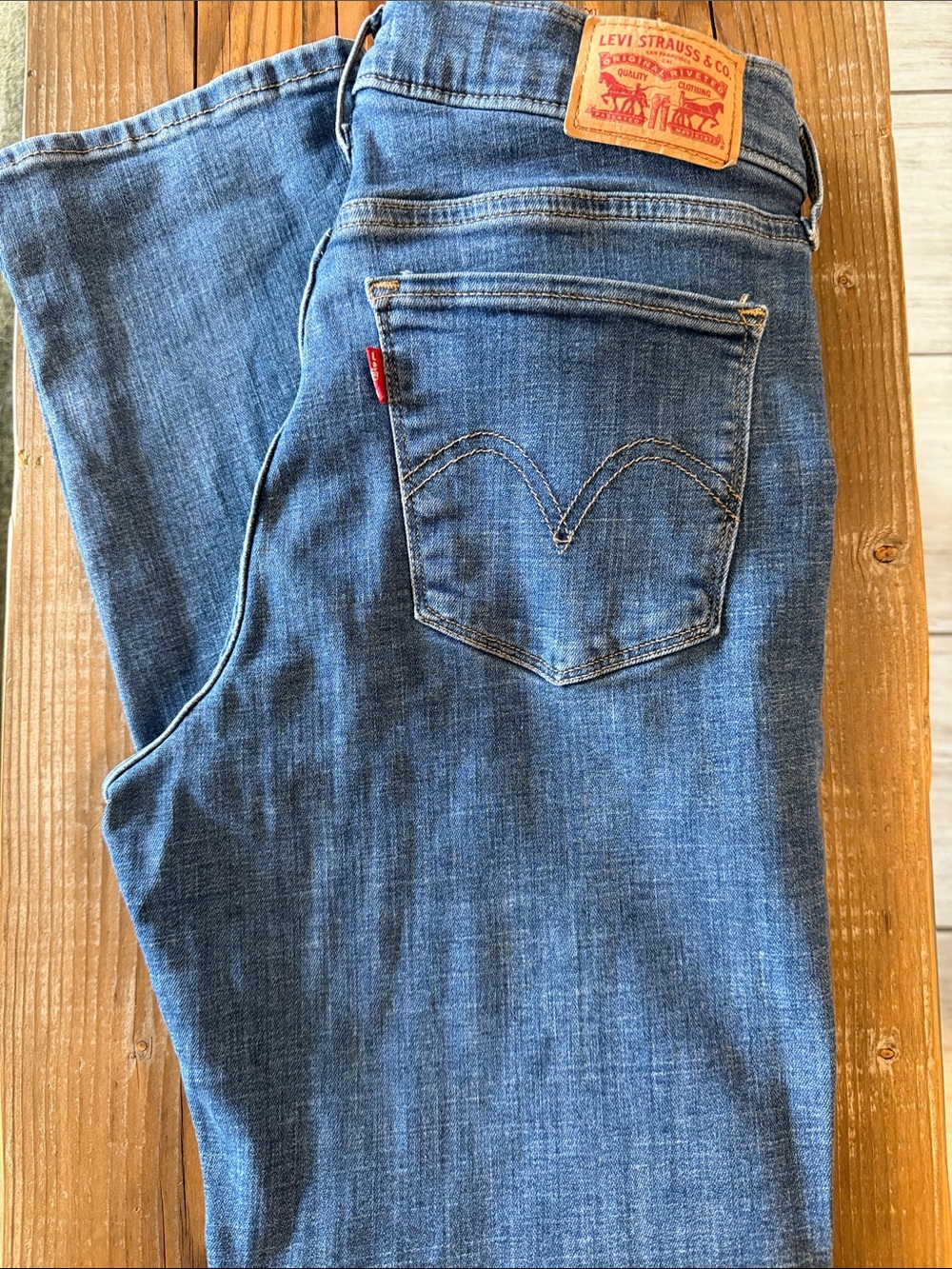 Levi's Women’s Medium Blue Denim Jeans with Signature Back Pocket